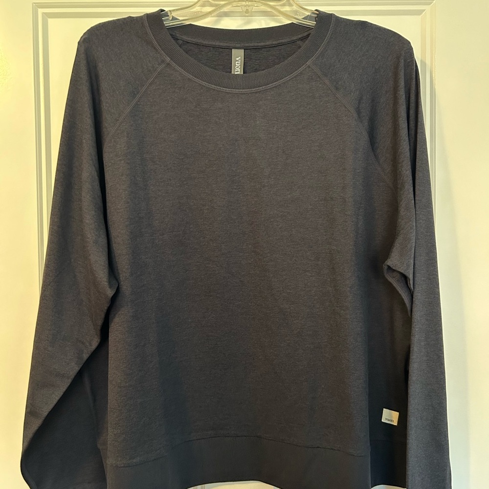 Vuori sweatshirt